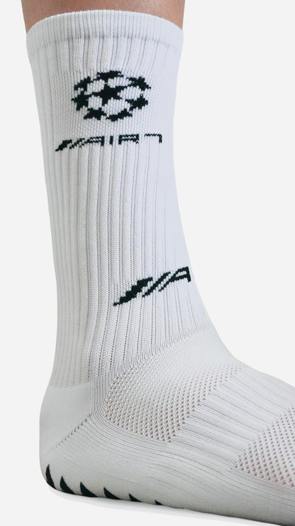 AIR7 Grip Socks KIDS             "one size fits all" 34-39